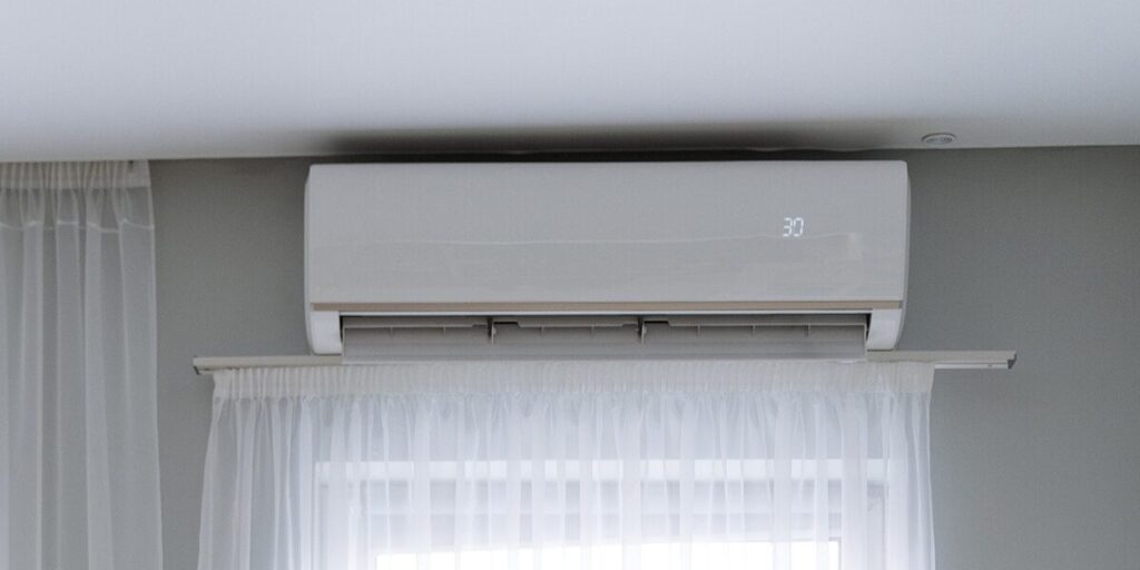 Is It More Energy Efficient to Leave AC On All Day?