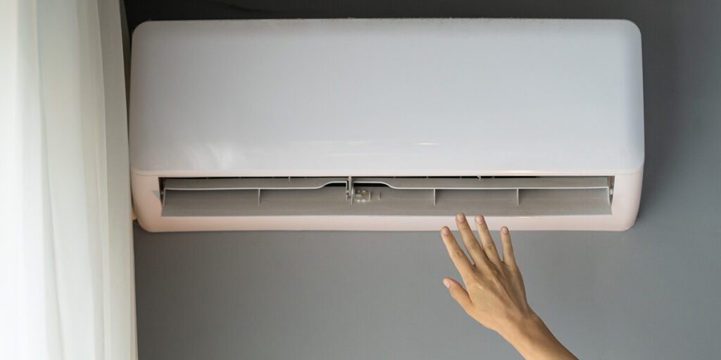 Why Does My Air Conditioner Turn Off by Itself?